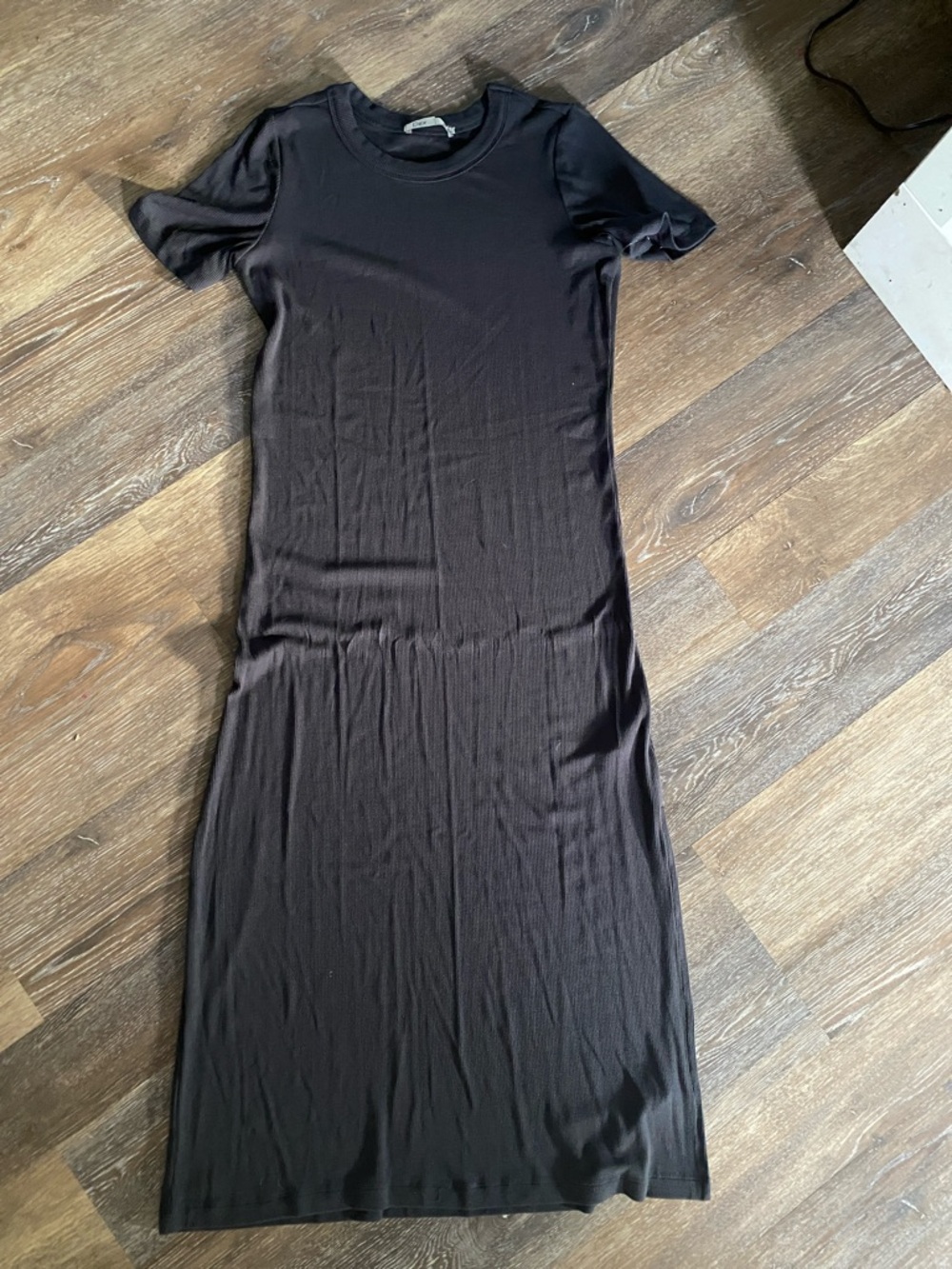 Dex Dark Grey Short-Sleeve Midi Dress
